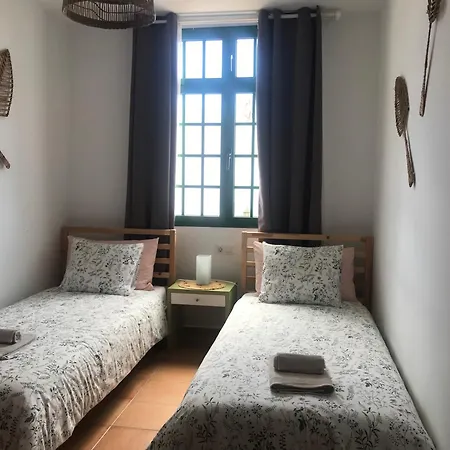 Casa Ajaches בית נופש *