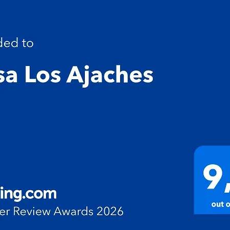 בית נופש Casa Ajaches *